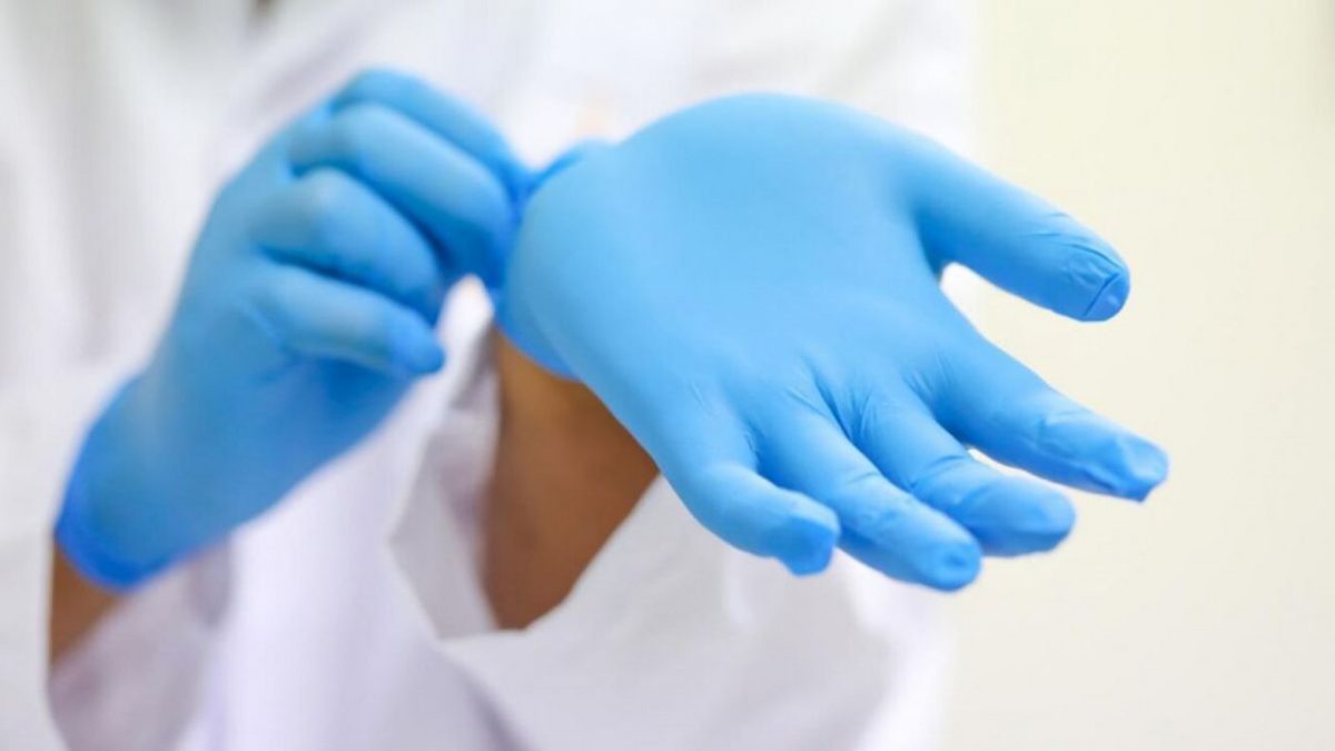 انواع دستکش‌های یکبار مصرف و بهداشتی و تفاوت کاربرد آنها